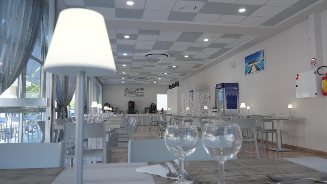 Lively Hotel Bellaria-Igea Marina Exteriör bild